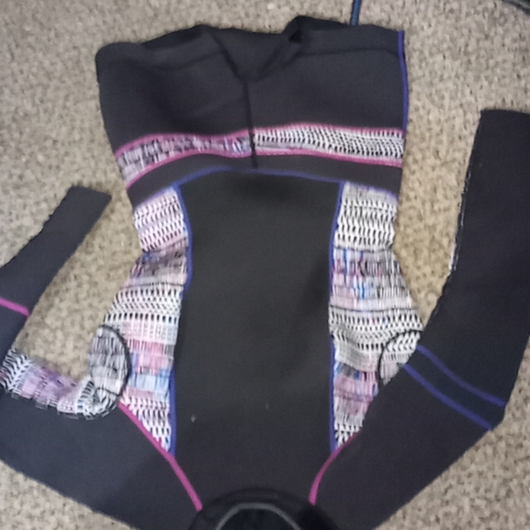 Pending bundle - Picture 3 of 4